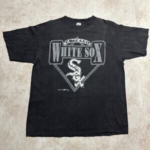 90s Vintage 1996 Chicago White Sox Logo 7 T-Shirt